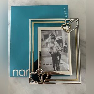 Nambe Dual Heart Silver and Gold Frame